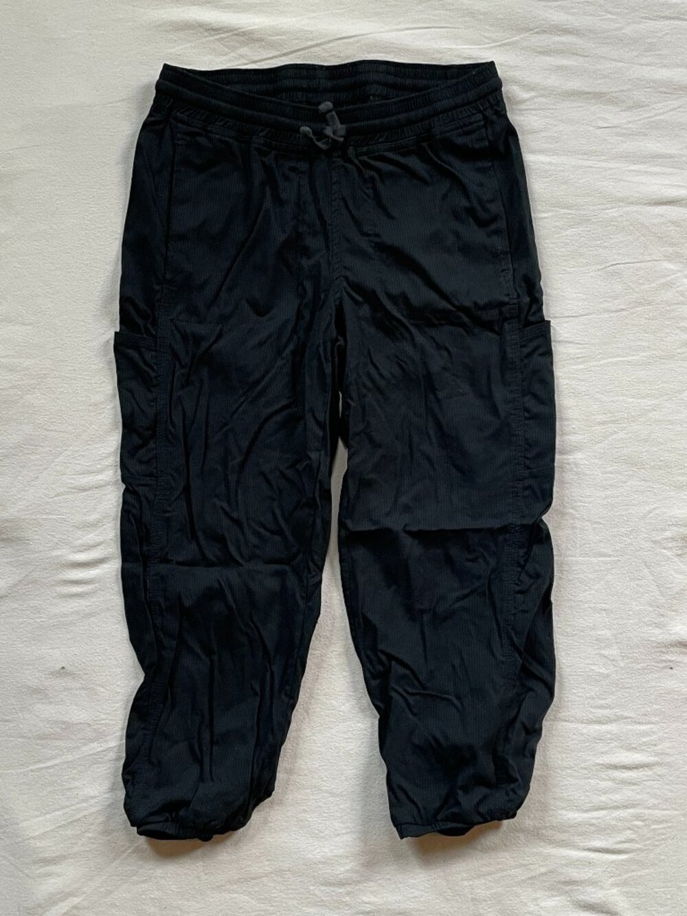 Athleta Girl Black Cargo-Style Drawstring Joggers Girls L